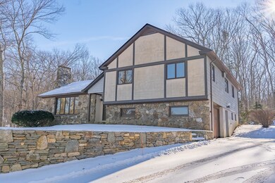 25 Laurel Ln, Spencer, MA 01562 - photo 2