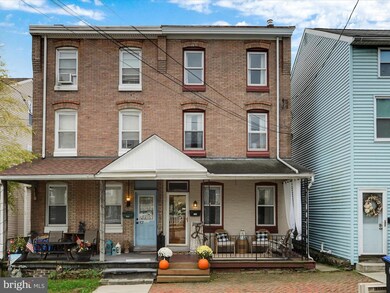 533 Spring Mill Ave, Conshohocken, PA 19428 - photo 2