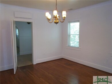 Separate dining room