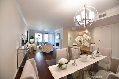 4785 Park Encino Ln unit 238, Encino, CA 91436 - photo 2