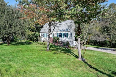 17 Capitol Cir, Rochester, NH 03867 - photo 5
