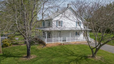 502 Gala Loop - Spring
