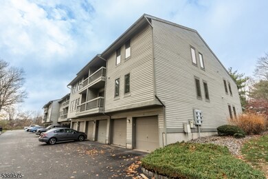 32 Sam Bonnell Dr unit C0302, Clinton, NJ 08809 - photo 3