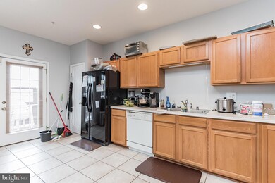 836 Lowe Rd, Middle River, MD 21220 - photo 7