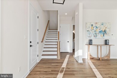 105 River Trail Cir unit 3, King of Prussia, PA 19406 - photo 3