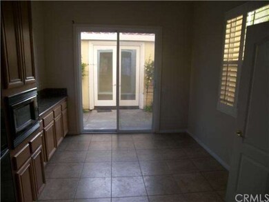 28470 Horseshoe Cir, Santa Clarita, CA 91390 - photo 7