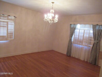 2506 Frankfort Ave, El Paso, TX 79930 - photo 7