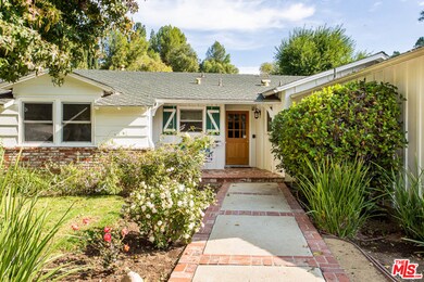 5166 Kelvin Ave, Woodland Hills, CA 91364 - photo 5