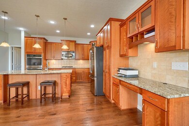 102 Featherstone Ct, Powell, OH 43065 - photo 6