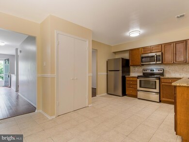 15039 Cherrywood Dr, Laurel, MD 20707 - photo 7