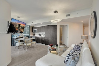 55 SW 9th St unit 2201, Miami, FL 33130 - photo 4