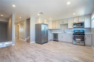 2123 West Blvd unit 1/2, Los Angeles, CA 90016 - photo 2