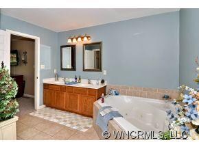 64 Sherry Ln, Leicester, NC 28748 - photo 7