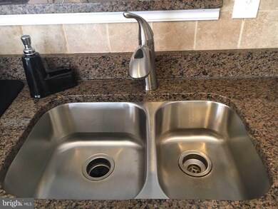 20 Tamers Ct, Windsor Mill, MD 21244 - photo 6