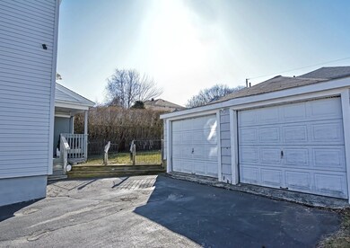 631 Pokross St, Fall River, MA 02724 - photo 4