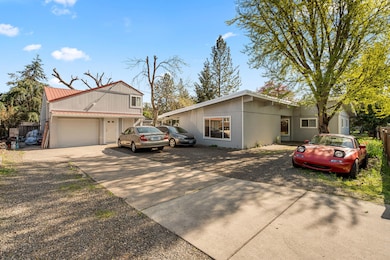 1_787 s shasta avenue - 01
