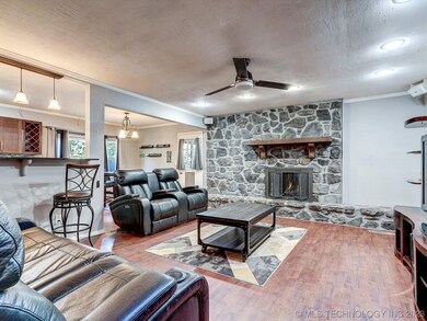 304 W Baton Rouge St, Broken Arrow, OK 74011 - photo 5