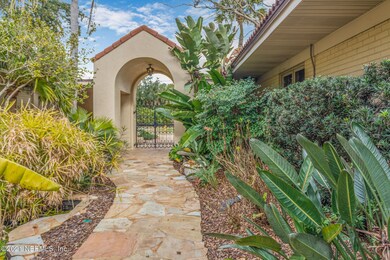 1900 Edgewood Ave S, Jacksonville, FL 32205 - photo 2