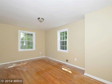 1313 Brixton Rd, Baltimore, MD 21239 - photo 3