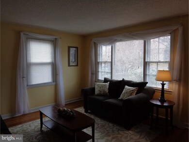 13 Walnut Hill Ln, Havertown, PA 19083 - photo 3