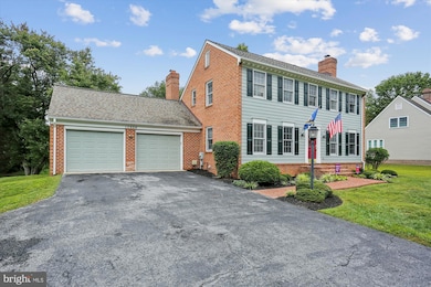 17624 Longdraft Rd, Gaithersburg, MD 20878 - photo 2