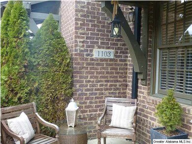 1103 BARRISTERS CT