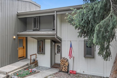 1090 Vail View Dr #11-028