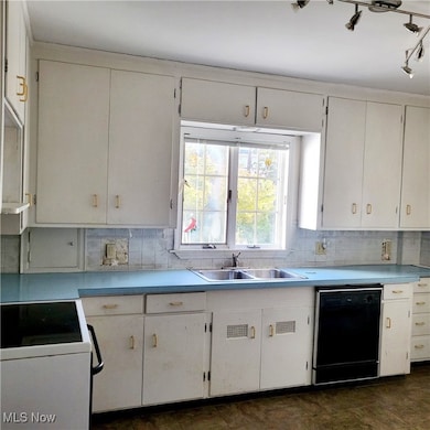 1357 W 2nd St, Lorain, OH 44052 - photo 6