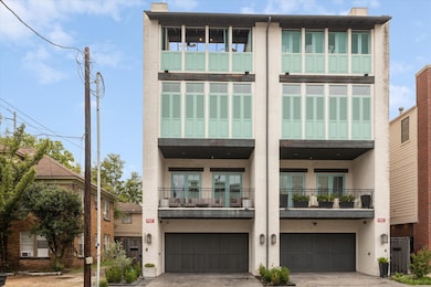 2407 Driscoll St, Houston, TX 77019 - photo 2