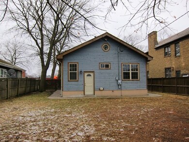 1125 Chestnut St, Waukegan, IL 60085 - photo 4
