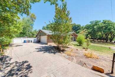 4104 Linkwood Dr, Euless, TX 76040 - photo 2