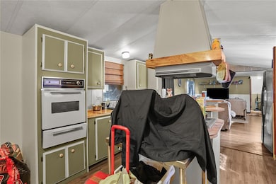 14022 U S 301, Thonotosassa, FL 33592 - photo 5