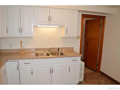 549 Oliver St, North Tonawanda, NY 14120 - photo 6