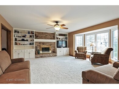 849 Cardiff Rd, Naperville, IL 60565 - photo 6