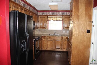 705 Jeffery Dr, Tyler, TX 75703 - photo 5