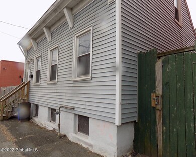 466 Elk St, Albany, NY 12206 - photo 3