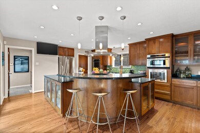 6911 Galemeadow Cir, Dallas, TX 75214 - photo 4