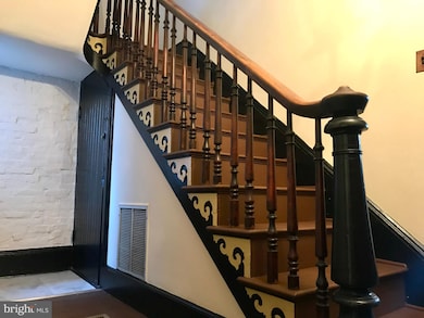 115 W South St, Frederick, MD 21701 - photo 6