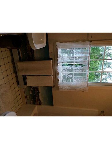 47 John Kesson Ln, Middletown, RI 02842 - photo 6