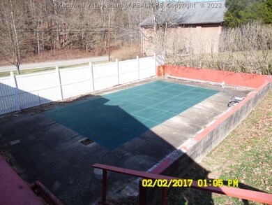 539 Midway Rd, Alum Creek, WV 25003 - photo 3