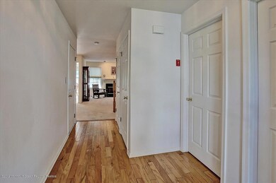 Entry Foyer