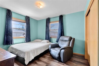 146 19th St NW, Cedar Rapids, IA 52405 - photo 7