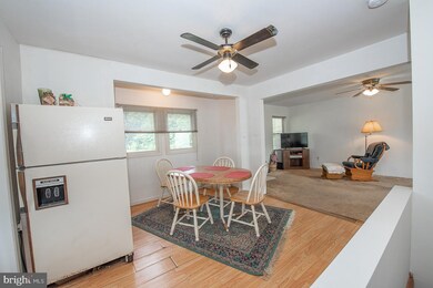 427 E Dutton Mill Rd, Brookhaven, PA 19015 - photo 6