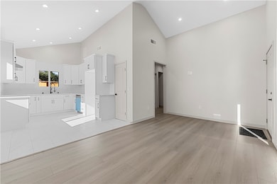 13249 Kagel Canyon St, Los Angeles, CA 91331 - photo 5