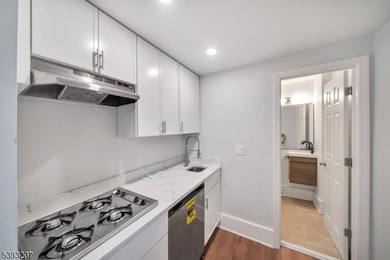 1000 Main St unit 2W, Boonton, NJ 07005 - photo 4