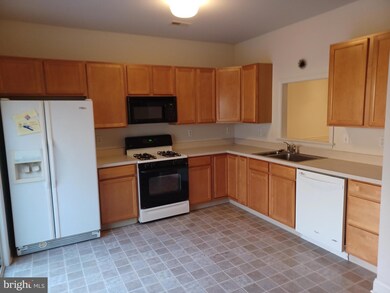 202 Barefield Ln, Conshohocken, PA 19428 - photo 3