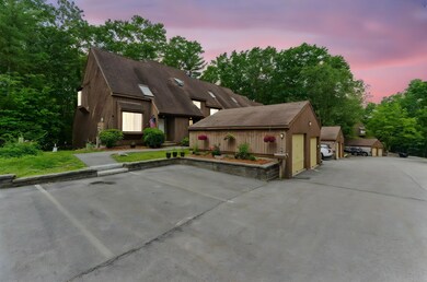 27 Silverton Dr unit U74, Nashua, NH 03062 - photo 4