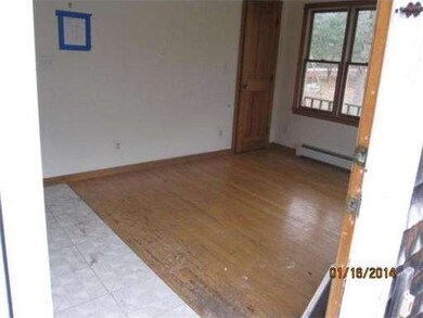 1431 Boston Neck Rd, Saunderstown, RI 02874 - photo 2