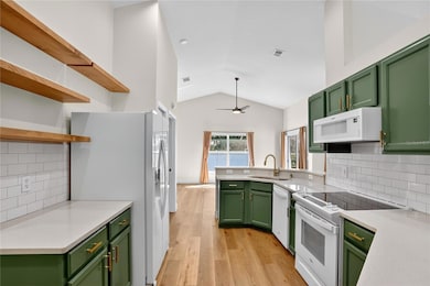 2074 Cranberry Isles Way, Apopka, FL 32712 - photo 5