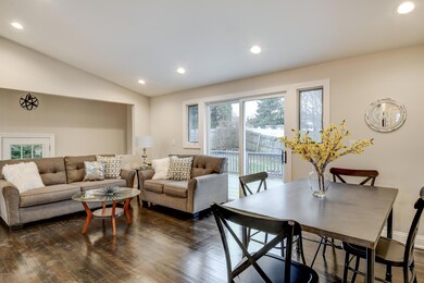 004_Living & Dining Room